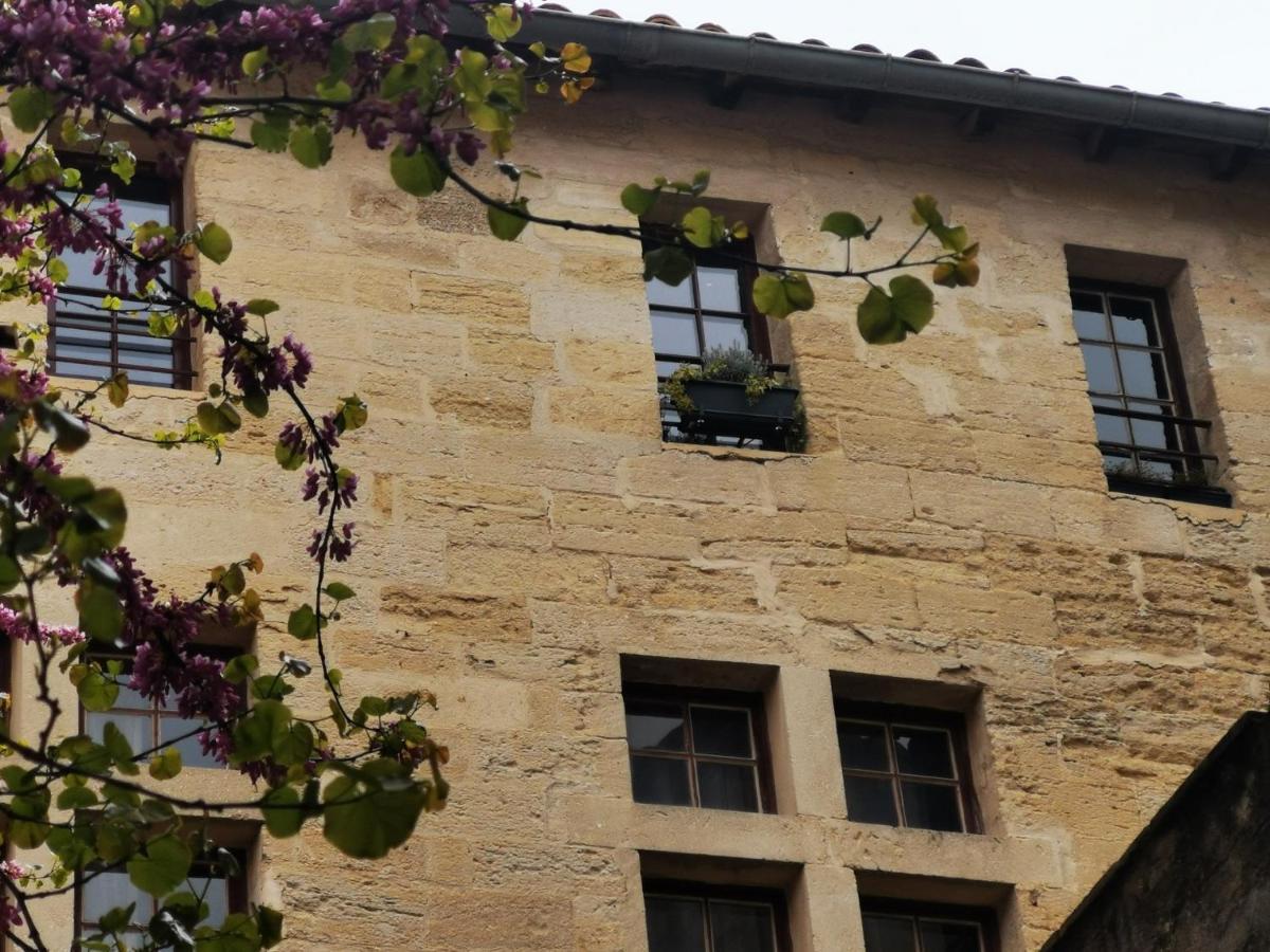 Appartement A 50 M De La Place Aux Herbes 위제 외부 사진